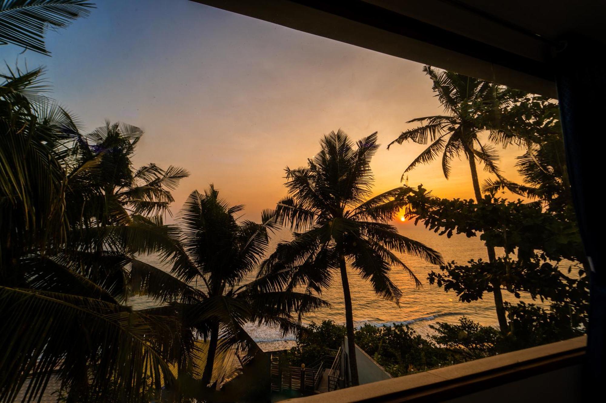 Skylar Seaview Beach Resort & Ayurveda Varkala Exterior foto